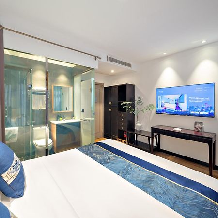 Beijing Tangfu Nanluoguxiang Wang Fu Jing Forbidden City Snack Street Hotel,1 Stop Walking To Airport Express,3 Stop To Tiananmen&Free Laundry Dry Service &Professional Free Tour Ticket Service With English Speaking Staff المظهر الخارجي الصورة