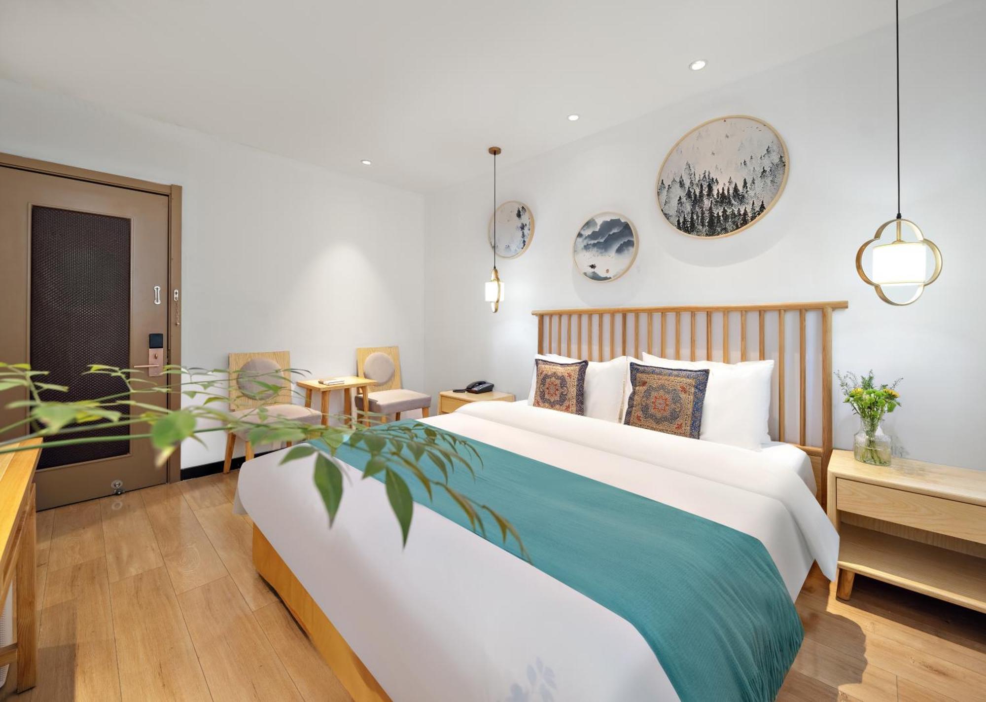 Beijing Tangfu Nanluoguxiang Wang Fu Jing Forbidden City Snack Street Hotel,1 Stop Walking To Airport Express,3 Stop To Tiananmen&Free Laundry Dry Service &Professional Free Tour Ticket Service With English Speaking Staff المظهر الخارجي الصورة